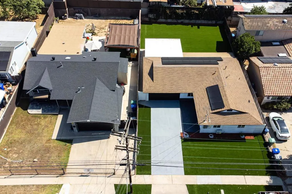 https://cdn.realtyfeed.com/cdn/127/307076493/e99b502ffc5573e8343c327a91966c22.webp