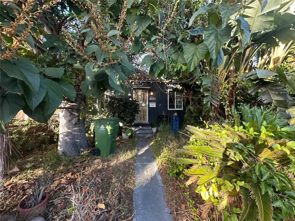 Los Angeles, CA 90066