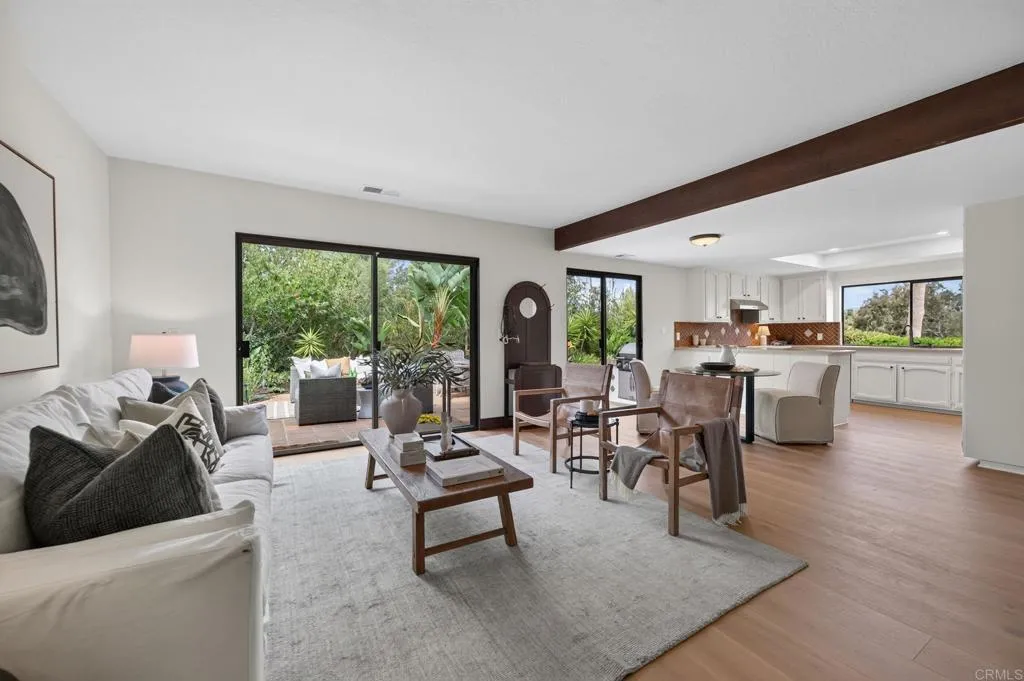 https://cdn.realtyfeed.com/cdn/127/307076536/75b14d6770a4436f411f74ef0120ee73.webp