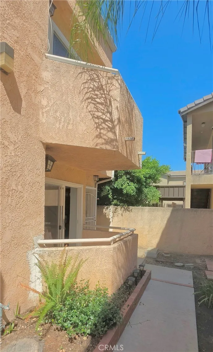 Paramount, CA 90723