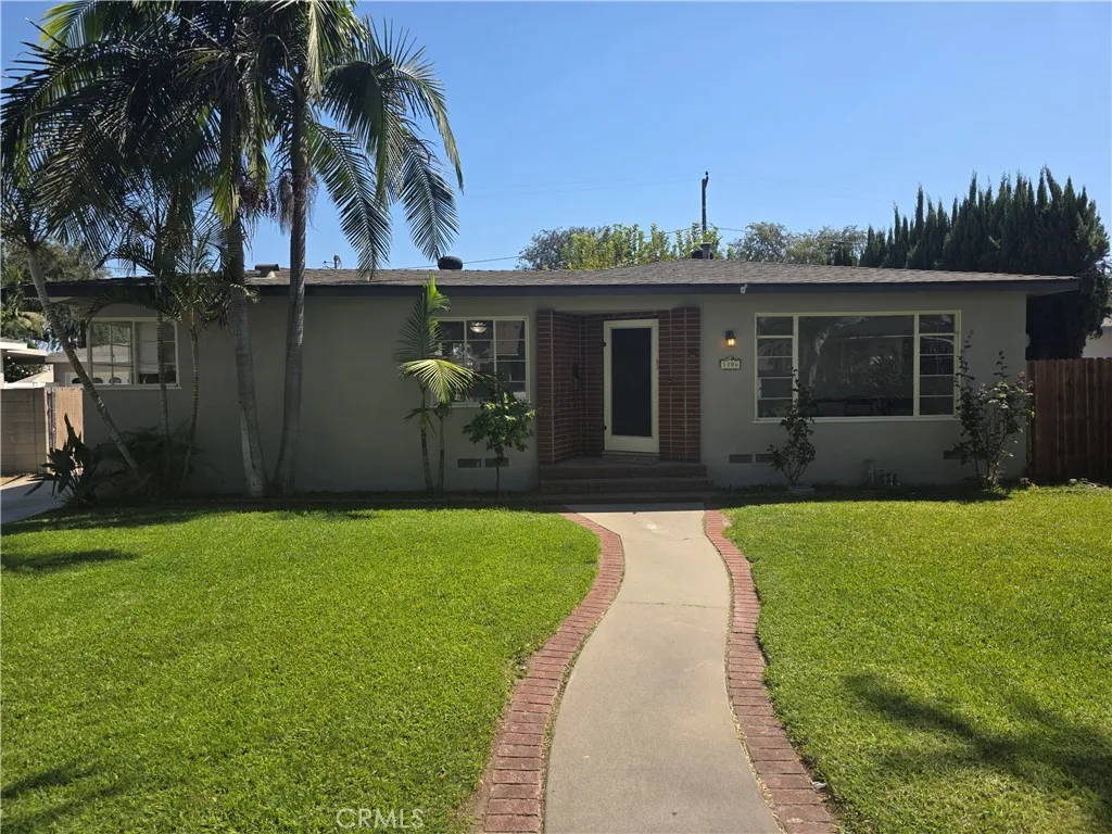Fullerton, CA 92831