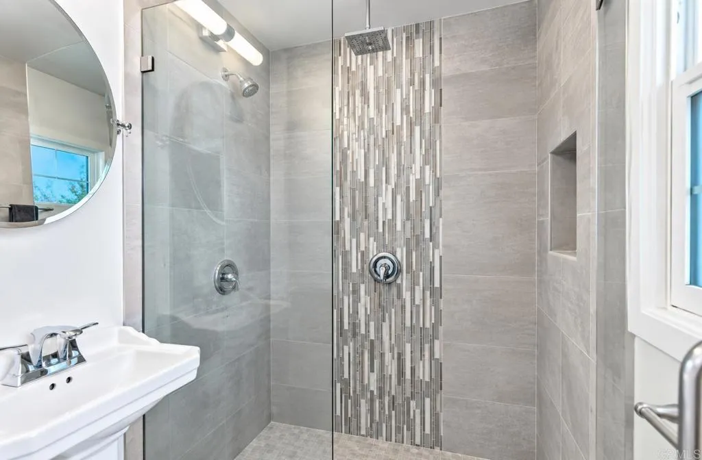 1265 Darby St, Spring Valley, CA 91977 - Photo 5 of 18, Spring Valley, CA