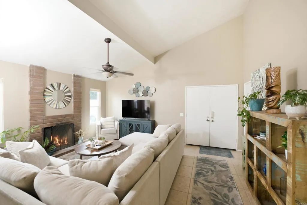 3553 Coconut Way, Oceanside, CA 92058 - Photo 5 of 25, Oceanside, CA