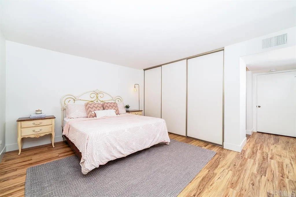 https://cdn.realtyfeed.com/cdn/127/307076633/1d230c9dd1e82bbd549eaa65bb4d24c0.webp