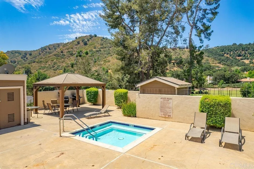 https://cdn.realtyfeed.com/cdn/127/307076633/2a125b1ad005500851dc9828644e27b8.webp