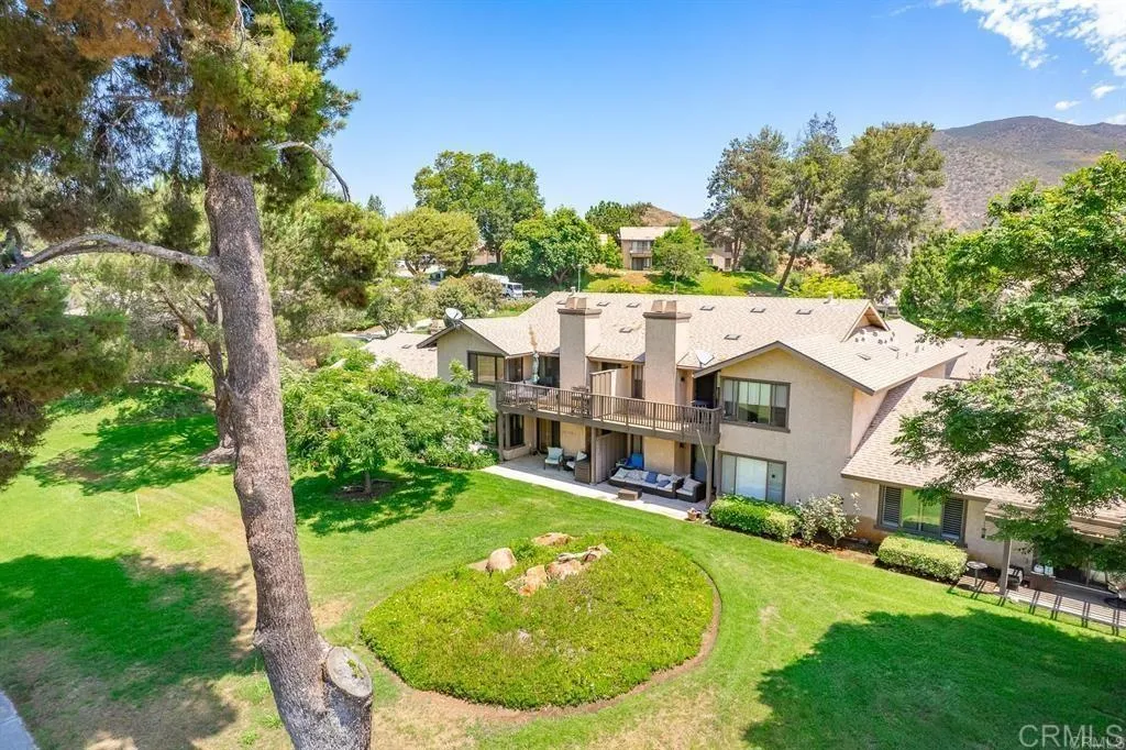 https://cdn.realtyfeed.com/cdn/127/307076633/2e7391e1d2ad08e66df390b4b28e5692.webp