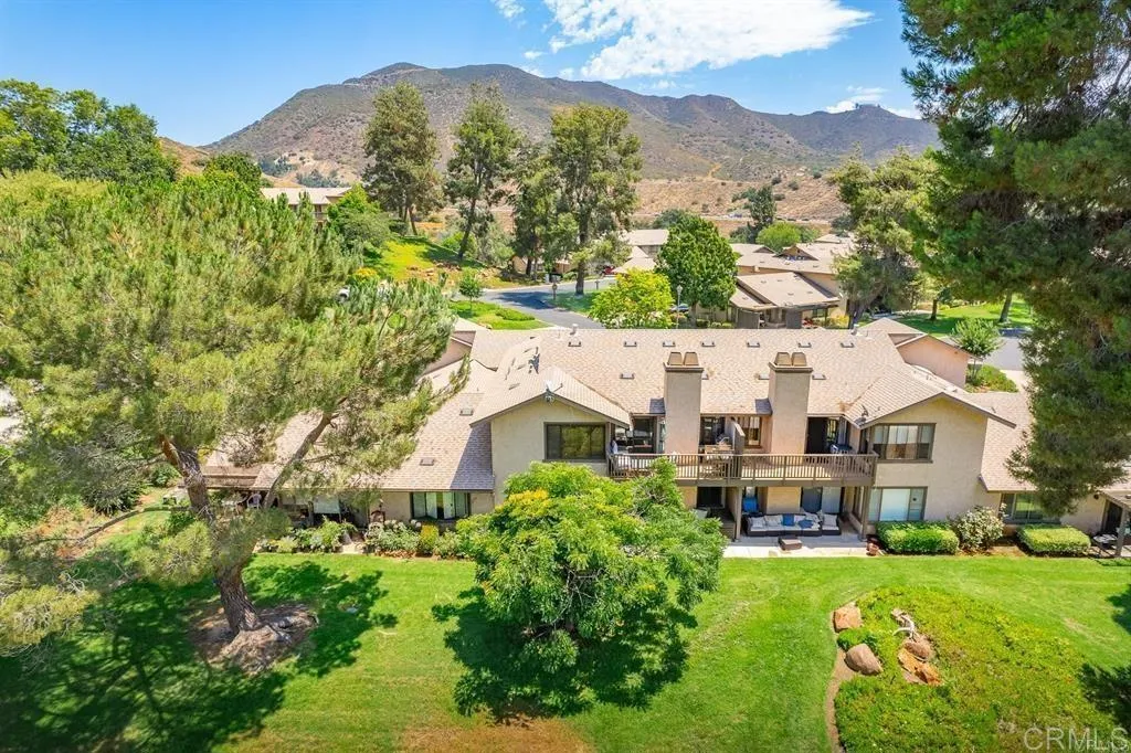 https://cdn.realtyfeed.com/cdn/127/307076633/90e5658c4fa03a3e6ff3c1447d11248a.webp