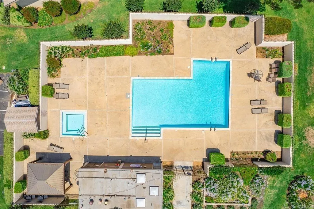 https://cdn.realtyfeed.com/cdn/127/307076633/9216a83e878ce81dec7e847d8e023c03.webp