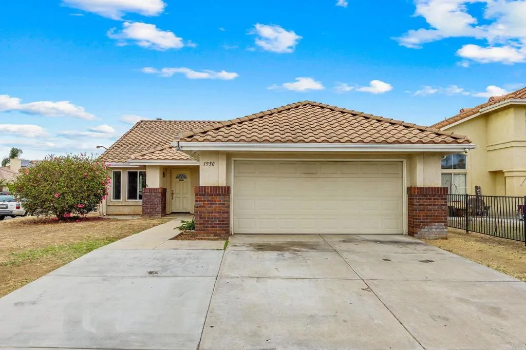https://cdn.realtyfeed.com/cdn/127/307076712/5318b0f692066ea5ac5a8df87b3359b5.webp