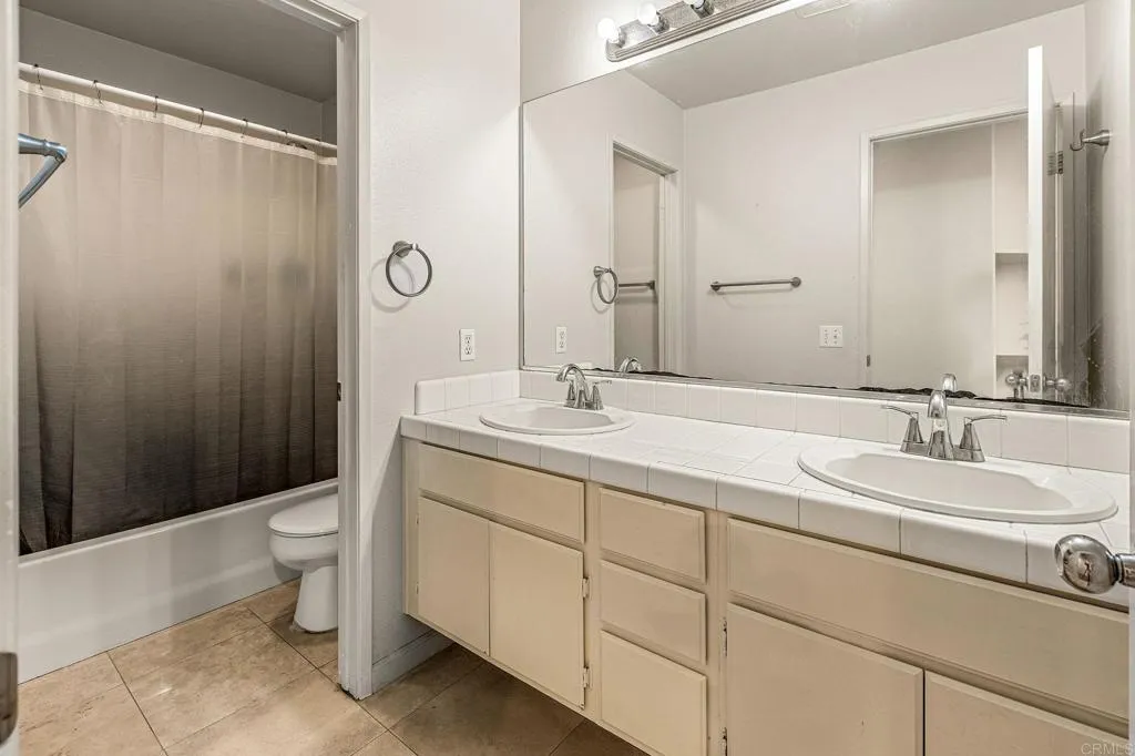 https://cdn.realtyfeed.com/cdn/127/307076712/a5fa2962088e0be0bf7c2f3515827f09.webp