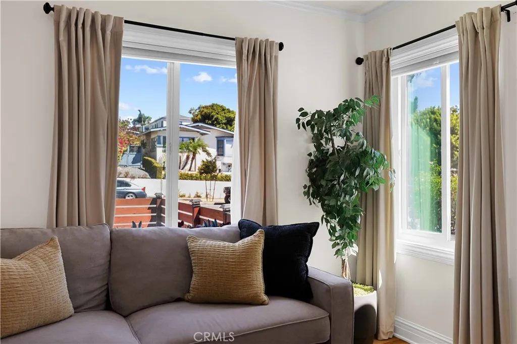 https://cdn.realtyfeed.com/cdn/127/307076778/1dfcaa362564b7acaaaa1c34b66ff915.webp