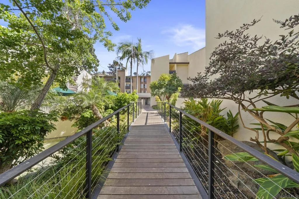 https://cdn.realtyfeed.com/cdn/127/307076849/5d561f5914d2bbf3020c17662e5c4023.webp
