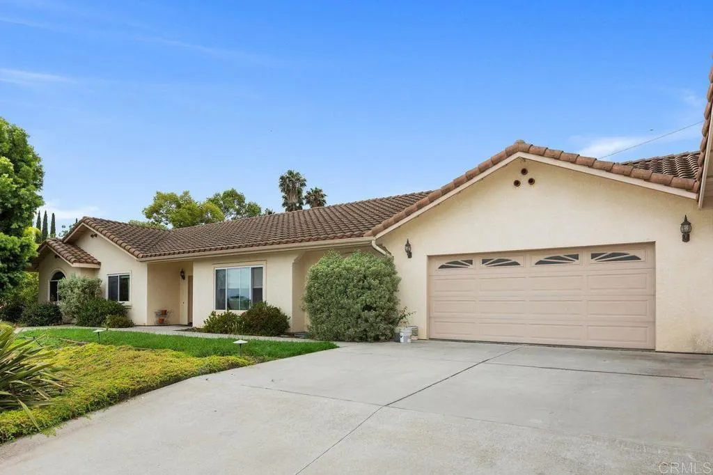 1773 Green Briar, Fallbrook, CA 92028 - Photo 3 of 51, Fallbrook, CA