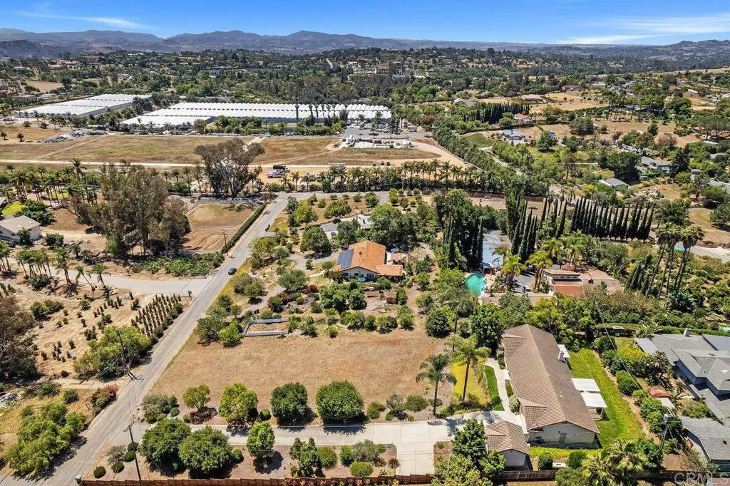 https://cdn.realtyfeed.com/cdn/127/307076908/6eb3a1557f74da82d4352845d7a9b5ad.webp