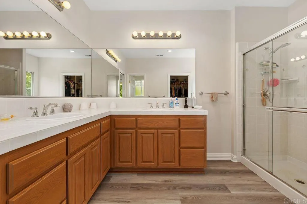 https://cdn.realtyfeed.com/cdn/127/307076908/f42666bc0b687084dfb6aef572ba34e3.webp