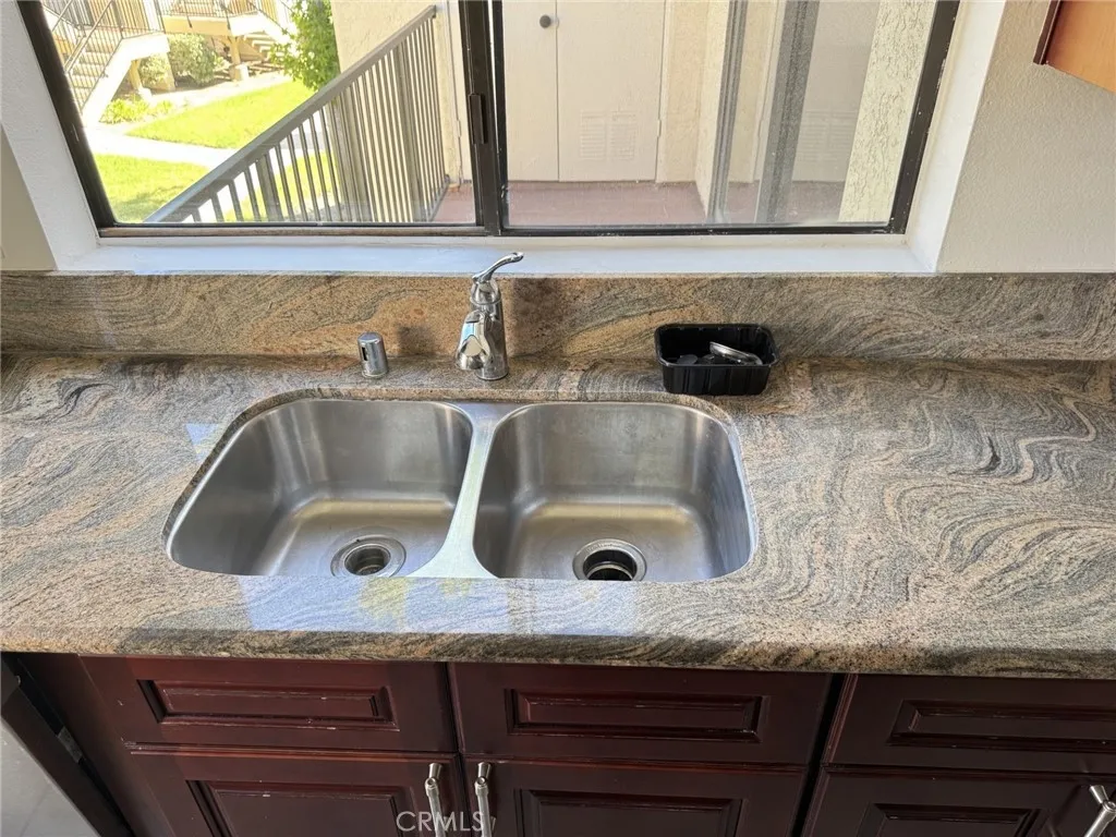 https://cdn.realtyfeed.com/cdn/127/307076912/ae3940df84eacb90d531f8d5b0455ca7.webp