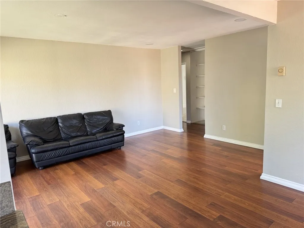 https://cdn.realtyfeed.com/cdn/127/307076912/cc7c30ae222129a8a5e8e3d09b4b0eac.webp