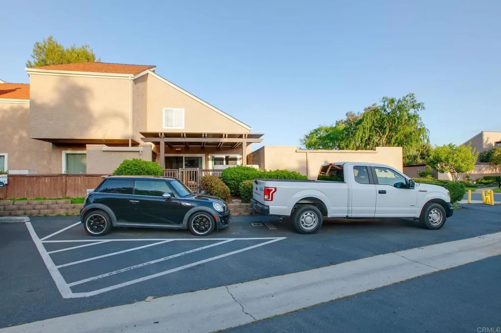 https://cdn.realtyfeed.com/cdn/127/307077048/1fb6e930f4be8fbd81f192d1a5a27337.webp