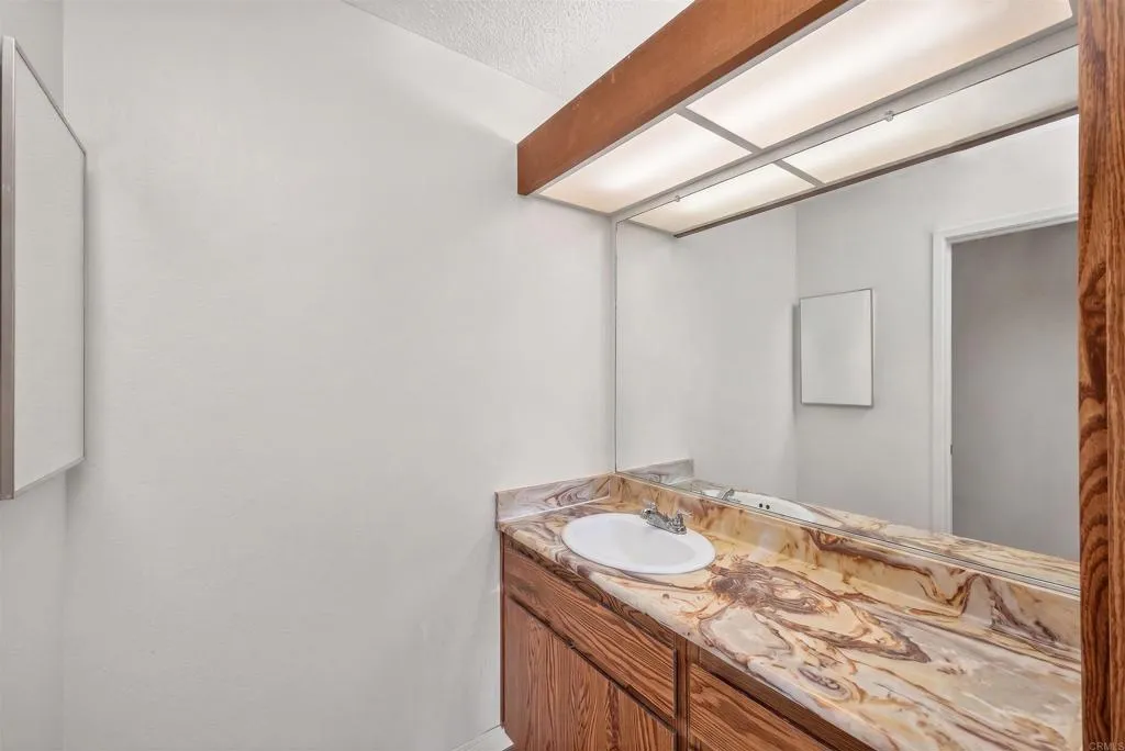 https://cdn.realtyfeed.com/cdn/127/307077065/0121c5fd9bf7be7f701e1ccb47876d63.webp