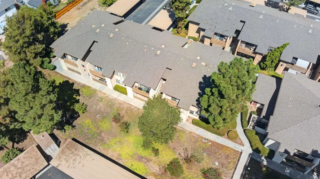 https://cdn.realtyfeed.com/cdn/127/307077065/71103331e429877b7b88cafa92a0c604.webp