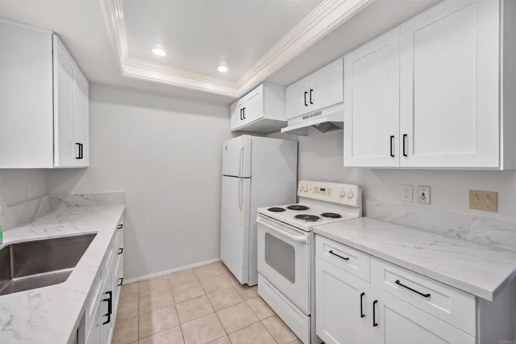 https://cdn.realtyfeed.com/cdn/127/307077065/9a8c4300afd64cc0ca135e47838564f7.webp