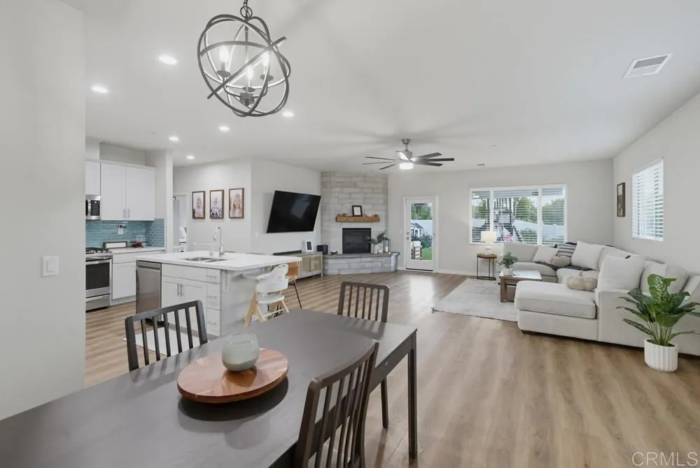 https://cdn.realtyfeed.com/cdn/127/307077073/0b43d0cc721850d970ea74599c2e70d9.webp