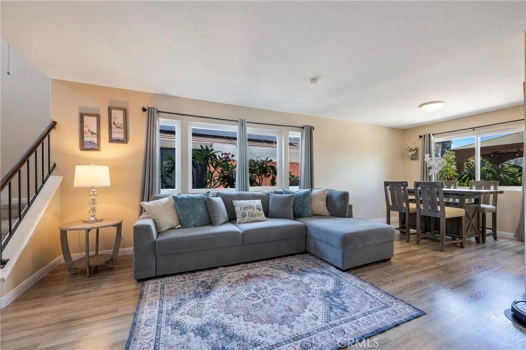 https://cdn.realtyfeed.com/cdn/127/307077169/1cdd677de6c03985a30b23e76d51863b.webp