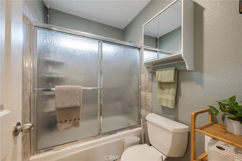 https://cdn.realtyfeed.com/cdn/127/307077169/a47730efe816ea6f924fe5fd23aa5679.webp