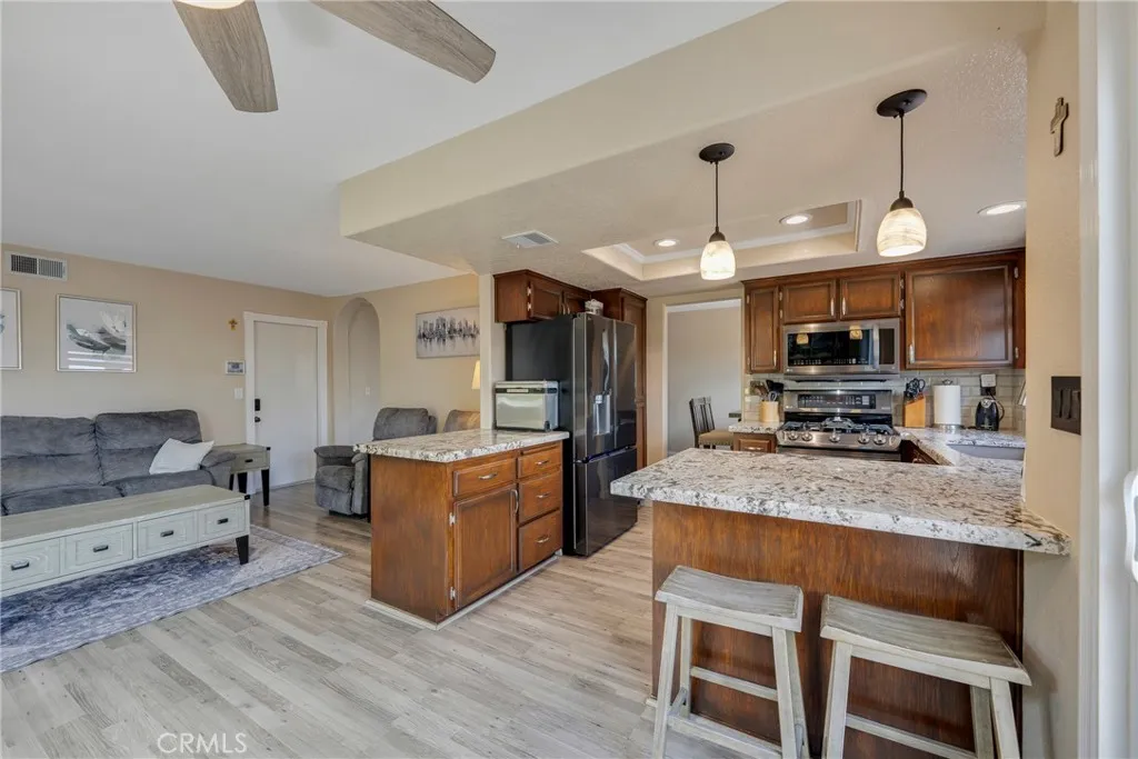 https://cdn.realtyfeed.com/cdn/127/307077169/fcf2b0092bddd84089ed3e2d69ec5444.webp