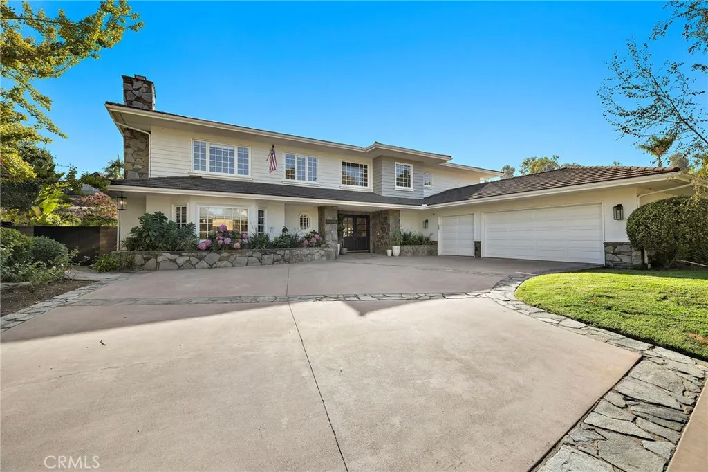 30111 Saddleridge