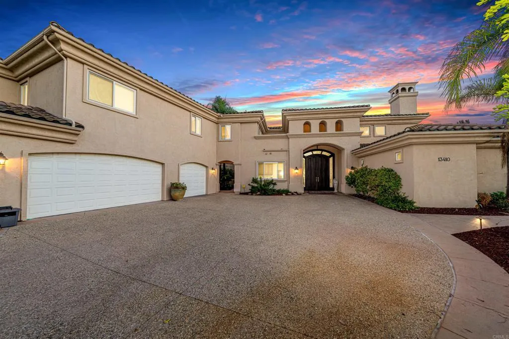 https://cdn.realtyfeed.com/cdn/127/307077193/cebe9a1a6a5b6d422e2d699f5c940f09.webp