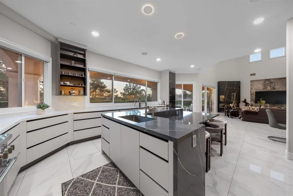 https://cdn.realtyfeed.com/cdn/127/307077193/cfd782fc3cca6bf8d979e9abff355afb.webp