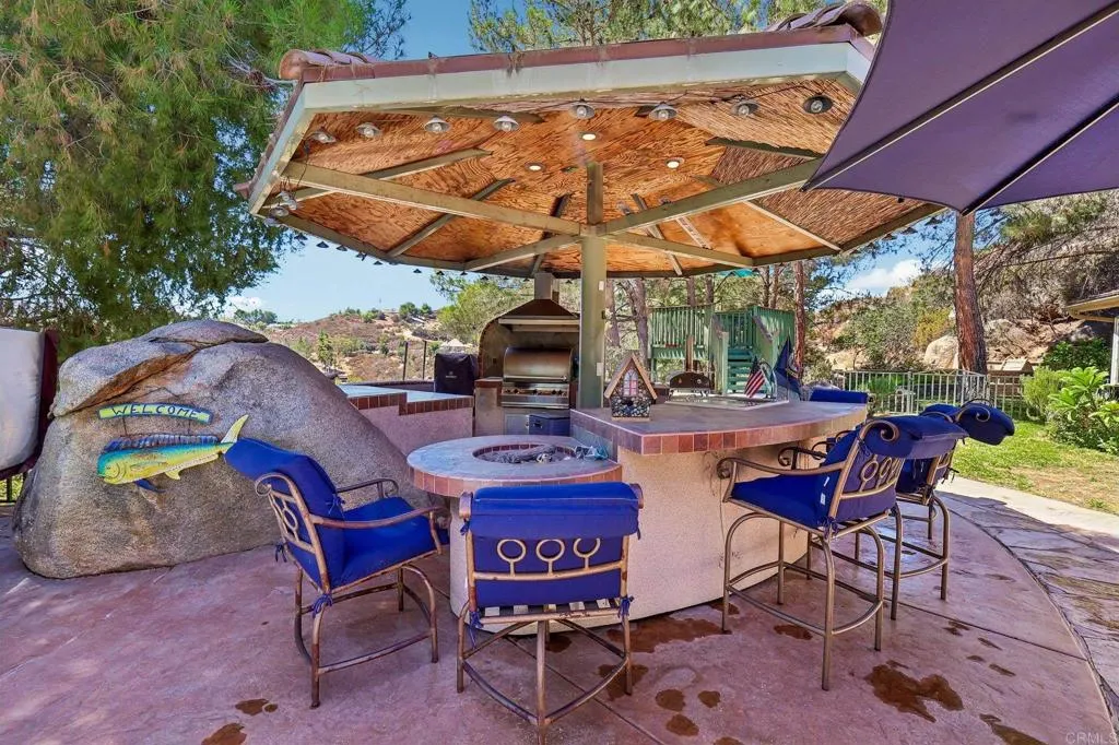 https://cdn.realtyfeed.com/cdn/127/307077200/2ef72356badd93da368e5b3e11945d49.webp