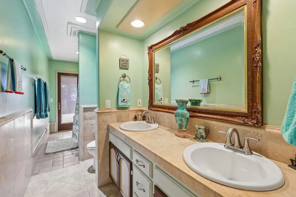 https://cdn.realtyfeed.com/cdn/127/307077200/5dcff3d10926e8af46604768e553f164.webp