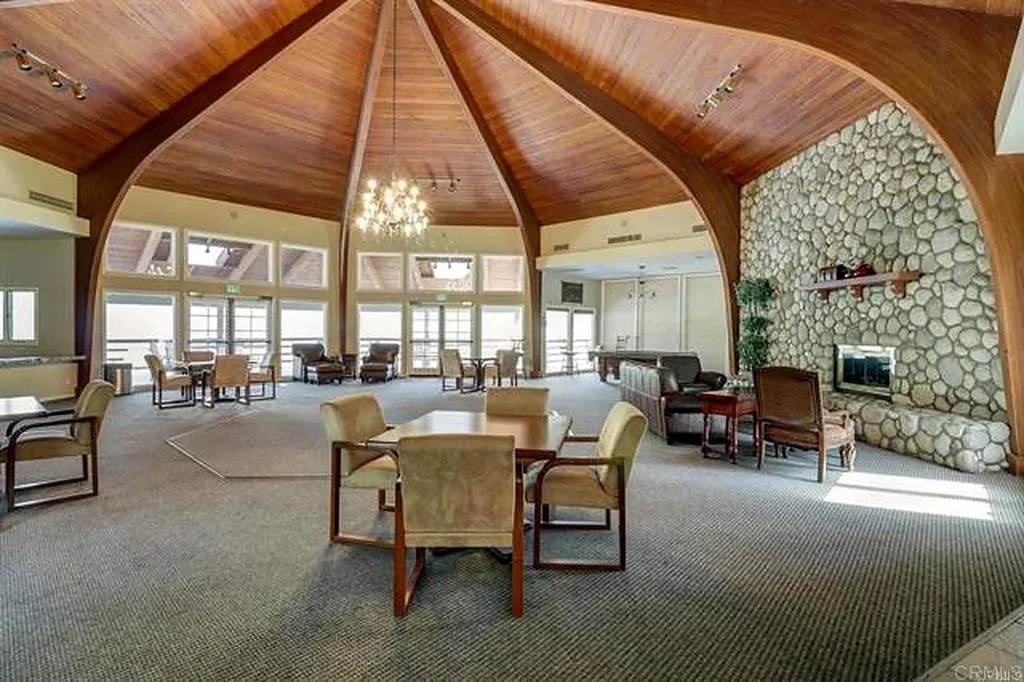 https://cdn.realtyfeed.com/cdn/127/307077200/fa22fc812b8bb5b83549e999a3e8b258.webp