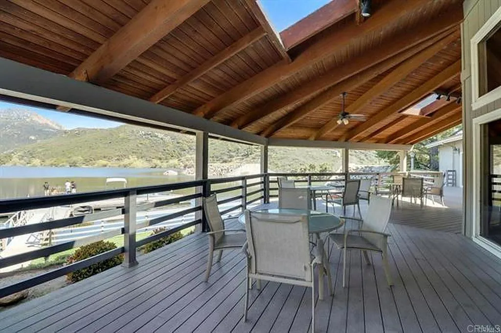 https://cdn.realtyfeed.com/cdn/127/307077200/fa53d21c669b908e94beec77e41afdad.webp