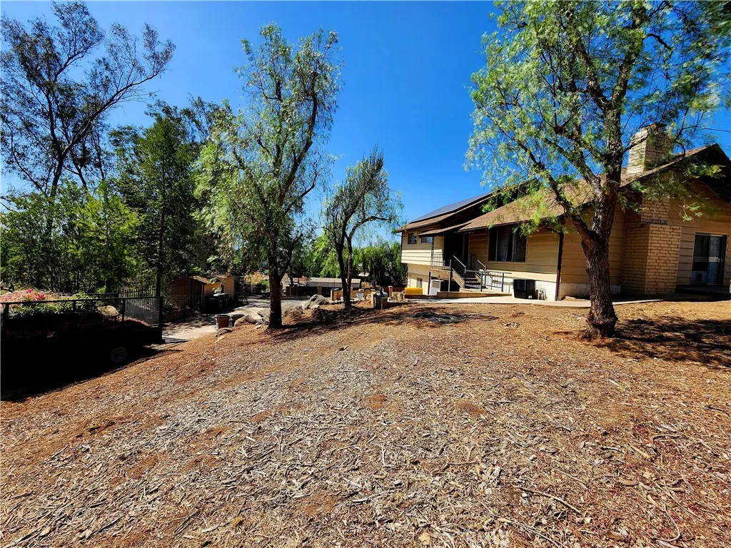 https://cdn.realtyfeed.com/cdn/127/307077241/06b3eb6643e6353168dae4ef5defbcbb.webp