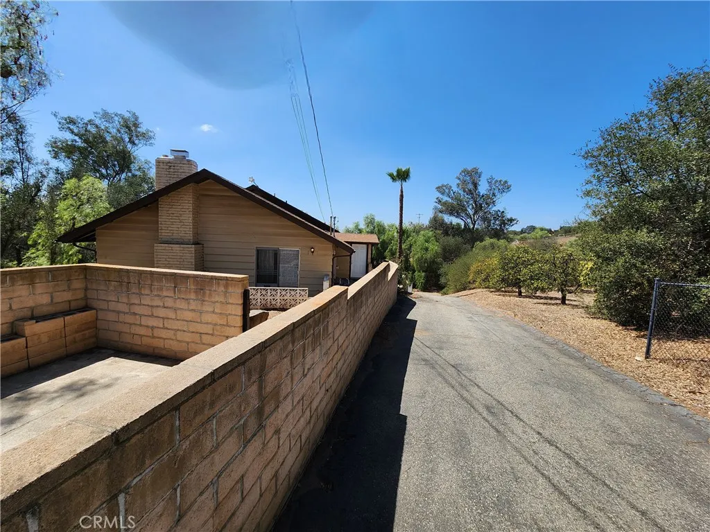 https://cdn.realtyfeed.com/cdn/127/307077241/1c41d4455cfc3546cba44f85406195fa.webp