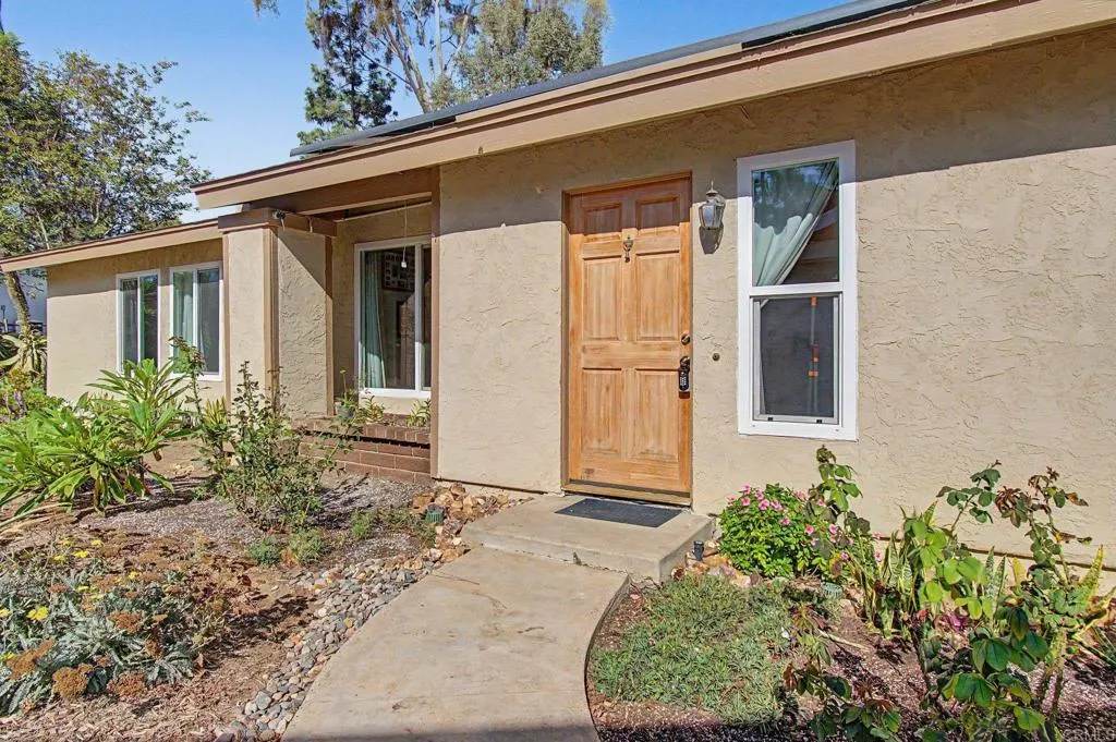 https://cdn.realtyfeed.com/cdn/127/307077253/0f0b015d4c23ebd282e2b5bffec047ce.webp