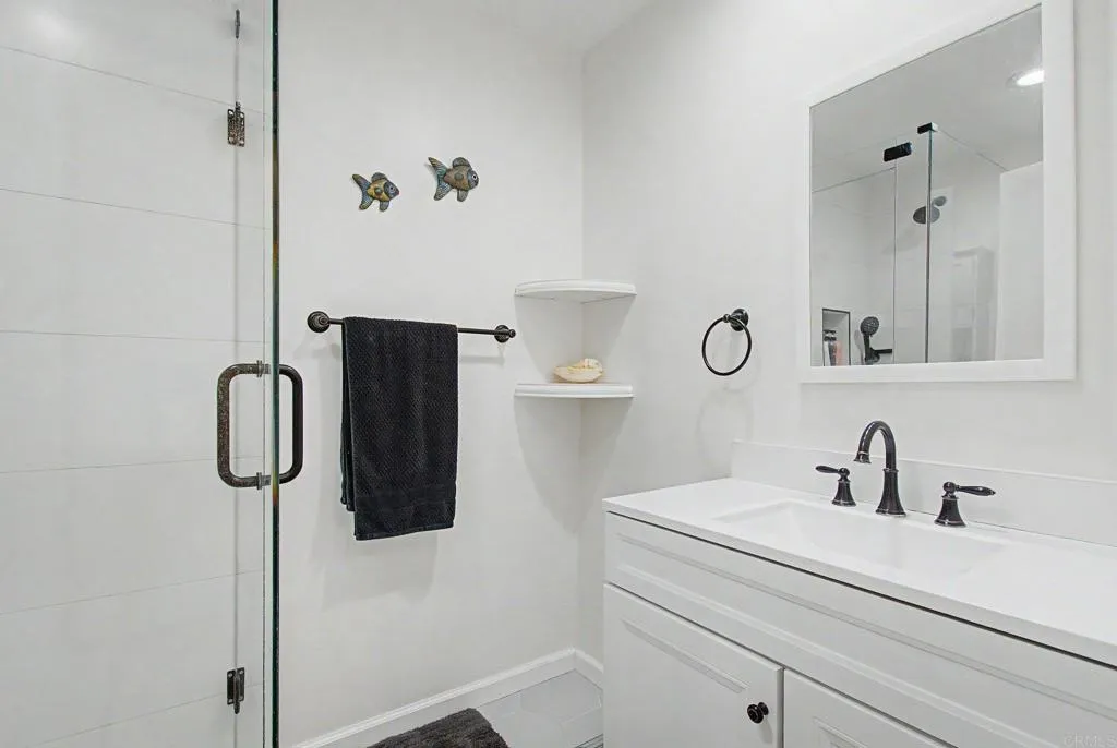 https://cdn.realtyfeed.com/cdn/127/307077253/12f002126e5432864f1e8d2b9cd4bfad.webp