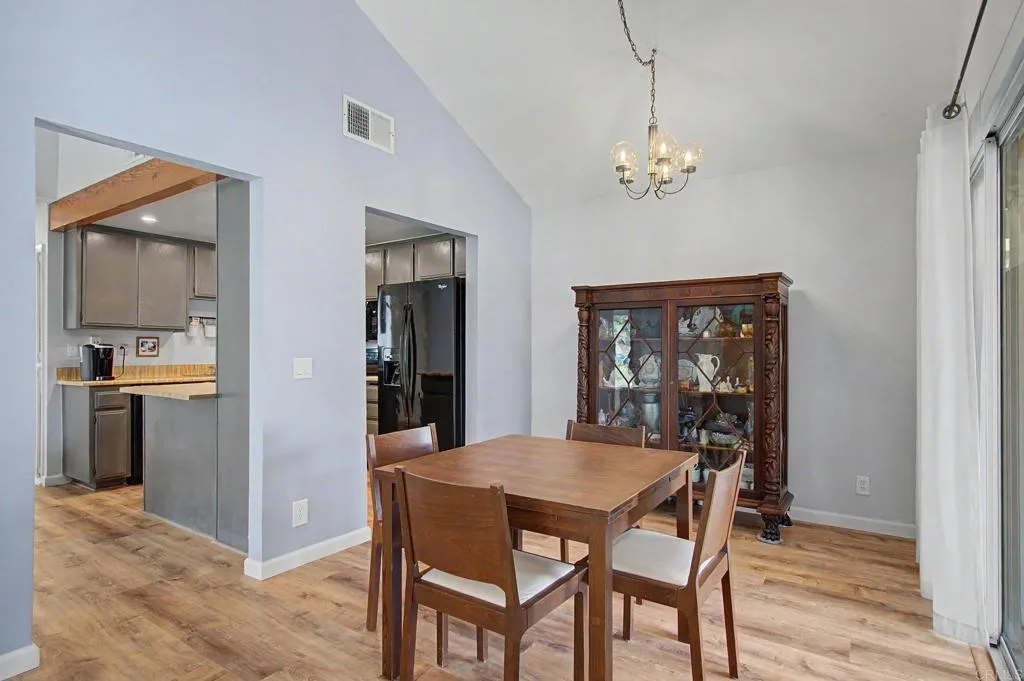 https://cdn.realtyfeed.com/cdn/127/307077253/1d2d5692d8f06ea6858e64e282a8dff5.webp