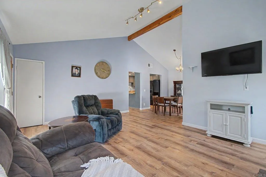 https://cdn.realtyfeed.com/cdn/127/307077253/3d568d95bce58a0fcb1d9048847bb894.webp