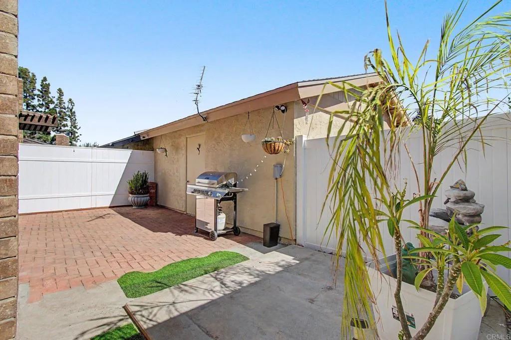 https://cdn.realtyfeed.com/cdn/127/307077253/7a992264d2ceb426f1cfafff0d34874f.webp