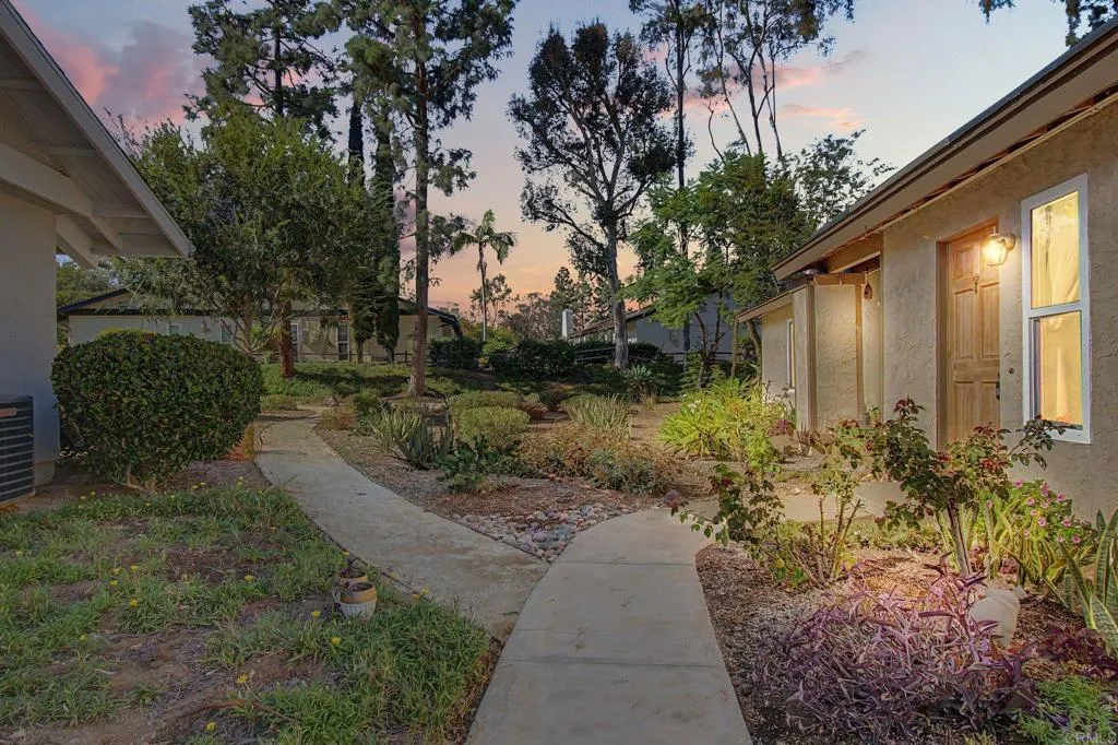 10028 Chavacan Lane, Spring Valley, CA 91977 - Photo 4 of 41, Spring Valley, CA