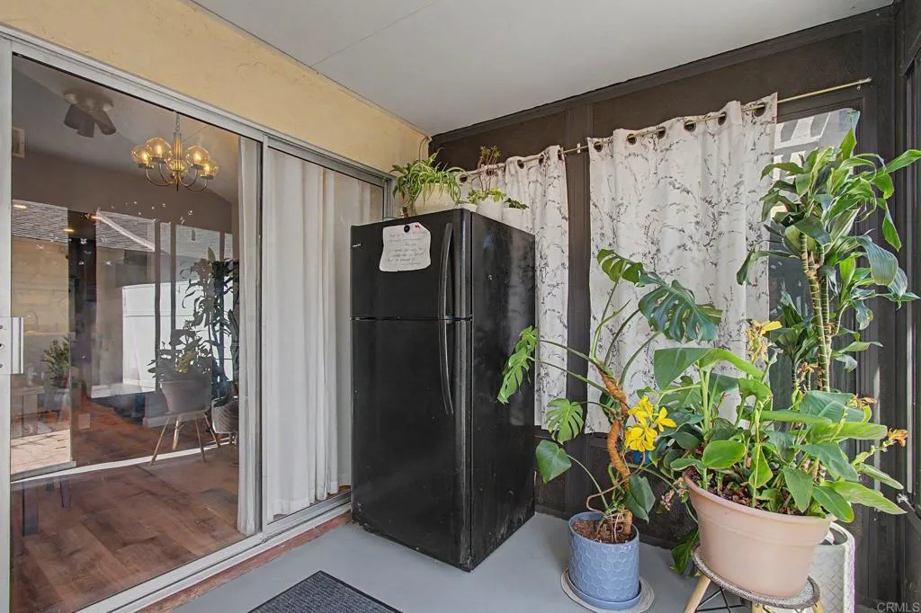 https://cdn.realtyfeed.com/cdn/127/307077253/de9f2f095328bf779ecf9d353d4690ce.webp