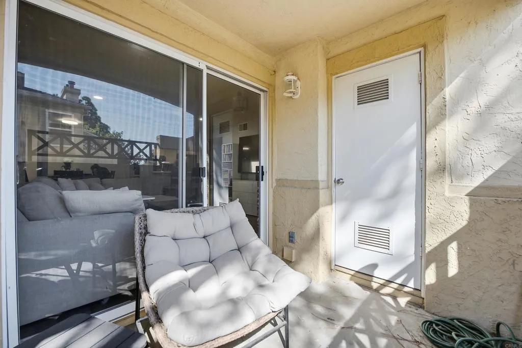 https://cdn.realtyfeed.com/cdn/127/307077291/5569cf55c6d20ca2faf82ad236de72fb.webp