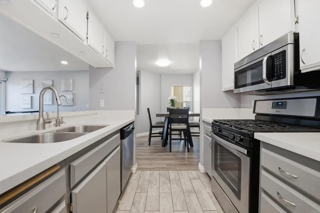 https://cdn.realtyfeed.com/cdn/127/307077291/5e5ced0f5d96cc9f362c322c77596e12.webp