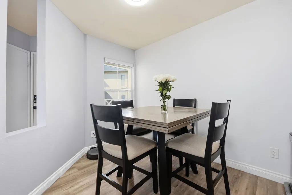 https://cdn.realtyfeed.com/cdn/127/307077291/5fea132c13e3ca9710110a4344525699.webp