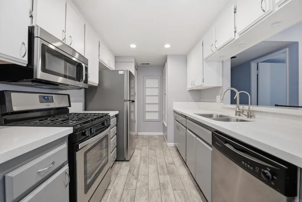 https://cdn.realtyfeed.com/cdn/127/307077291/d37f58f16024febe5c51cfb3bc5e165d.webp