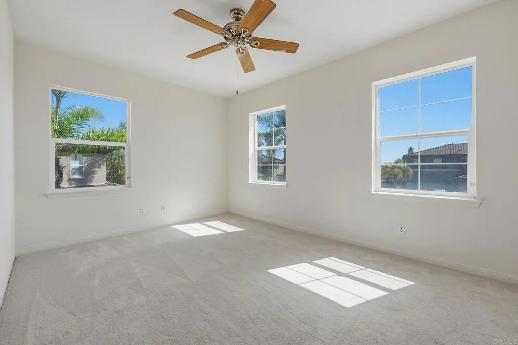 https://cdn.realtyfeed.com/cdn/127/307077332/166fd791a3ea4b74b251fccac2a1d51c.webp